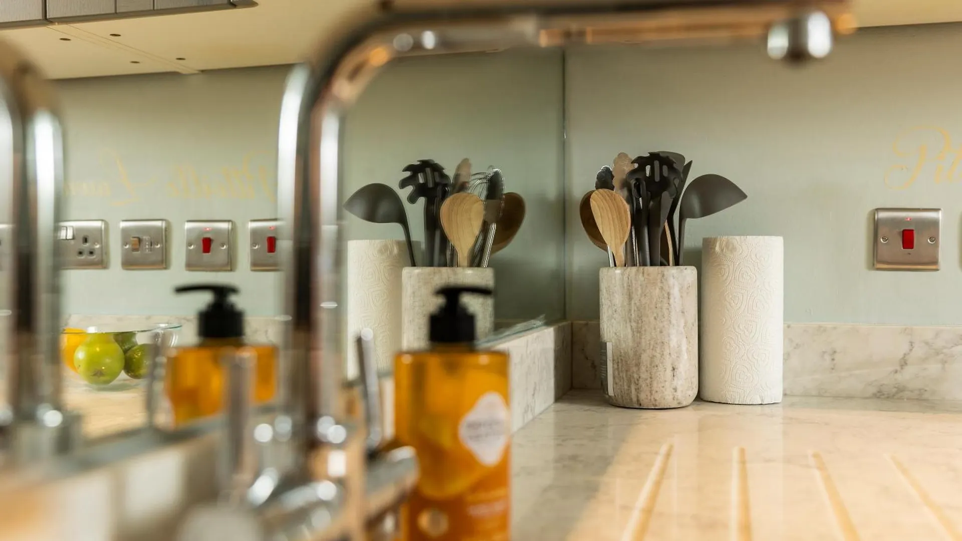 Pittville Lawn - By Luxury Apartments GLOUCESTERSHIRE